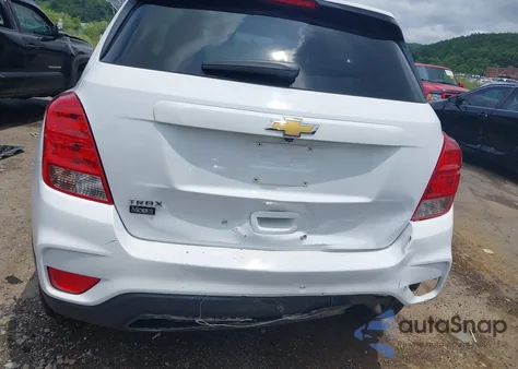 2022 Chevrolet Trax Fwd Ls из США, поврежденный, VIN KL7CJKSM9NB544656